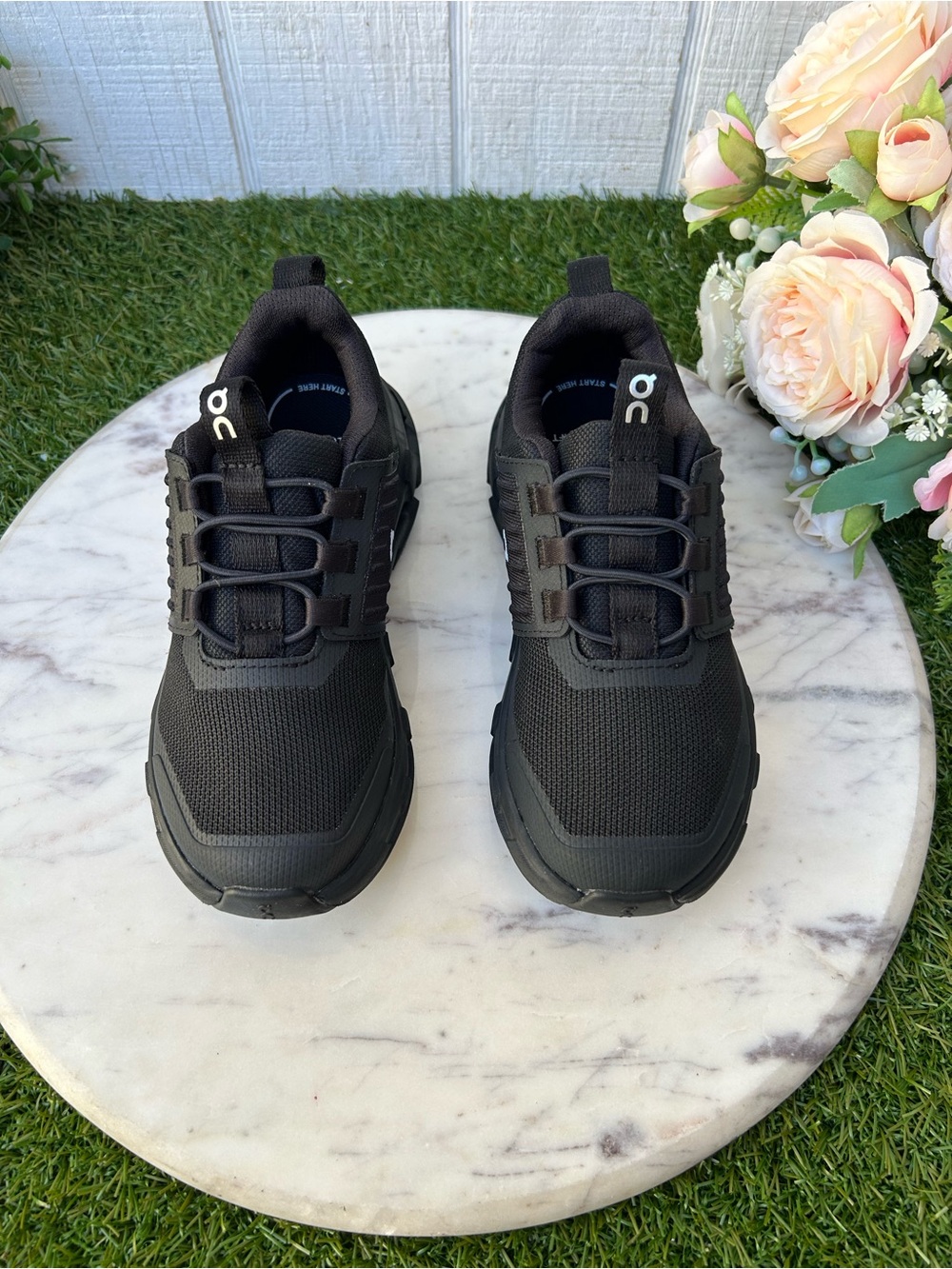 On Running Kids' Cloudswift Running Shoe all black
size 12 unisex, gently used - Picture 7 of 16